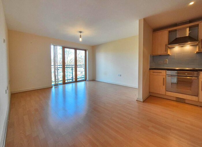 2 Bedroom Apartment To Rent In Wherstead Road, Ipswich, IP2