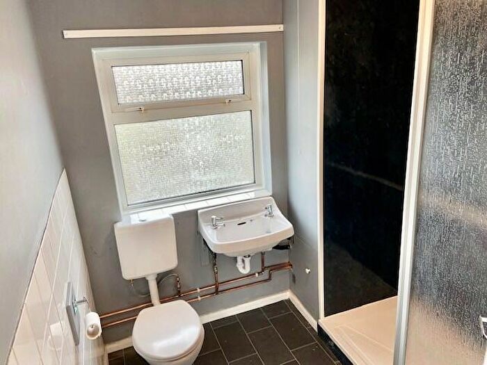 1 Bedroom House To Rent In Edenhall Gardens, Clifton, NG11