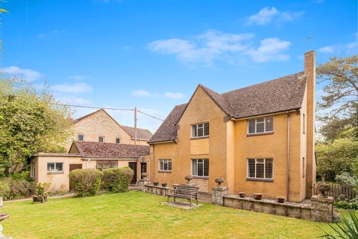 3 Bedroom Detached House To Rent In Wroslyn Road, Freeland, Witney, OX29