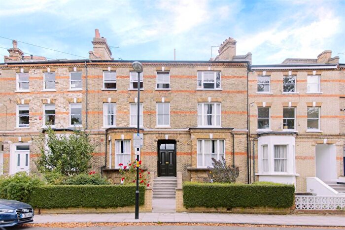 2 Bedroom Flat To Rent In Wray Crescent, Finsbury Park, N4