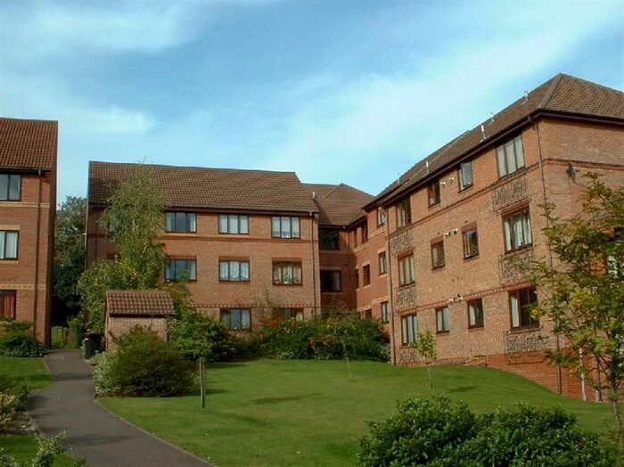1 Bedroom Flat To Rent In Scott Road, Thorpe Park, Norwich, NR1