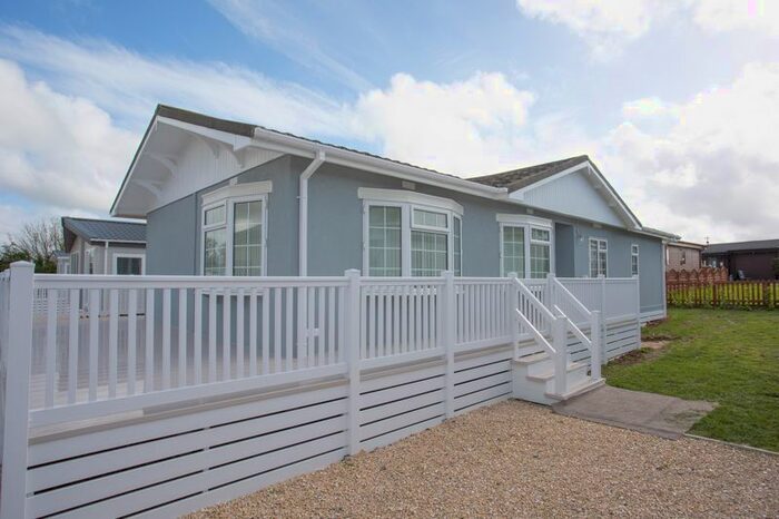 3 Bedroom Park Home For Sale In Bowdens, Langport, TA10