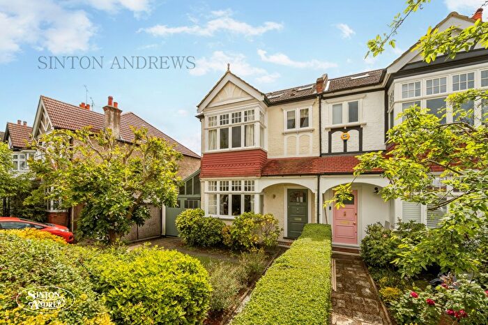 6 Bedroom Terraced House For Sale In Queens Gardens, Ealing, W5