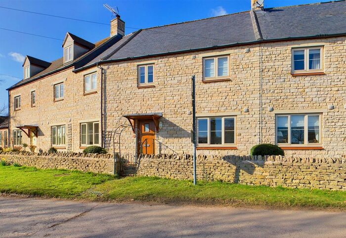 3 Bedroom Terraced House To Rent In Station Place, Ascott-Under-Wychwood, Chipping Norton, OX7