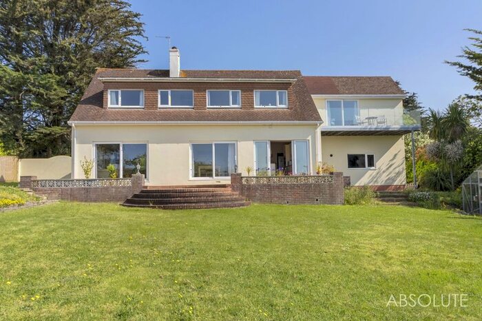 4 Bedroom Detached House For Sale In Seaway Lane, Torquay, TQ2