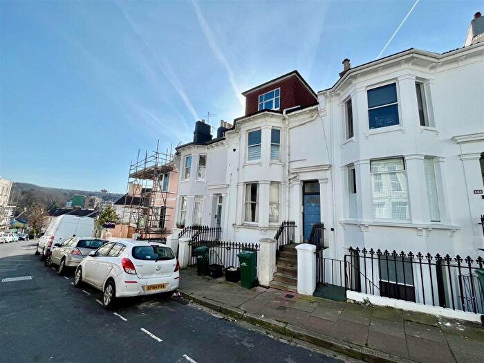 1 Bedroom Flat To Rent In Roundhill Crescent, Brighton, BN2