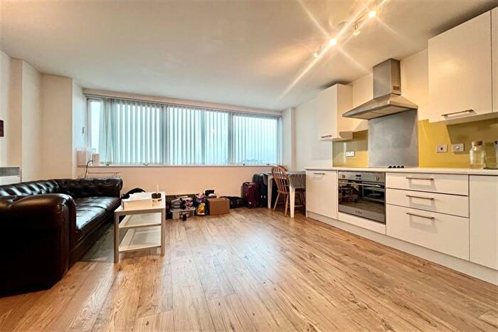 1 Bedroom Flat To Rent In Huntingdon Street, Nottingham, NG1