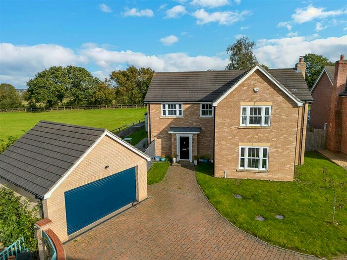 5 Bedroom Detached House For Sale In Cherry Tree Rise, Drinkstone, Bury St. Edmunds, IP30