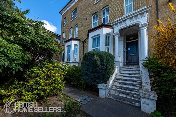 1 Bedroom Apartment For Sale In Portland Road, London, SE25