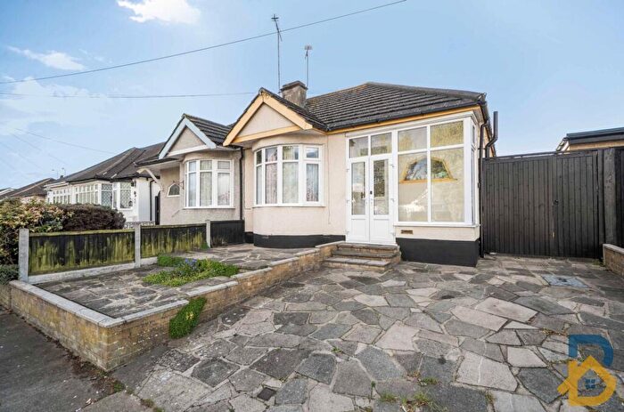 2 Bedroom Semi-Detached Bungalow For Sale In Derby Avenue, Upminster, RM14