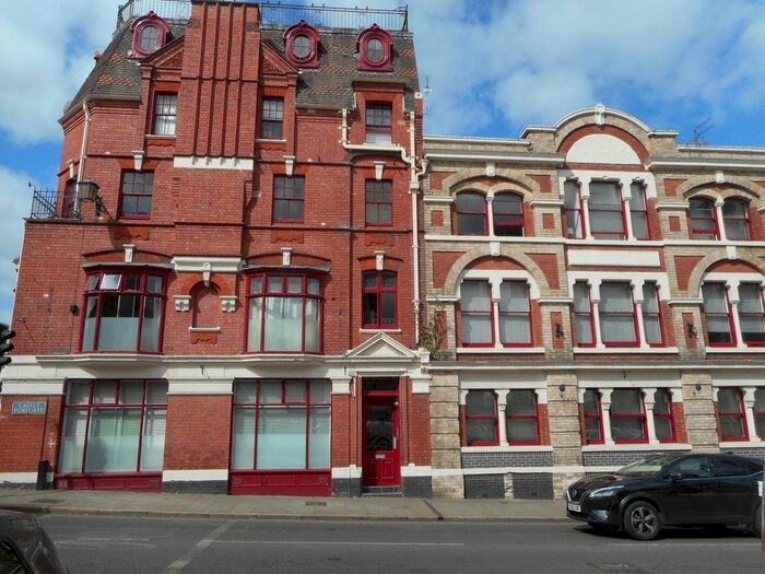 1 Bedroom Flat To Rent In Castle Foregate, Shrewsbury, SY1