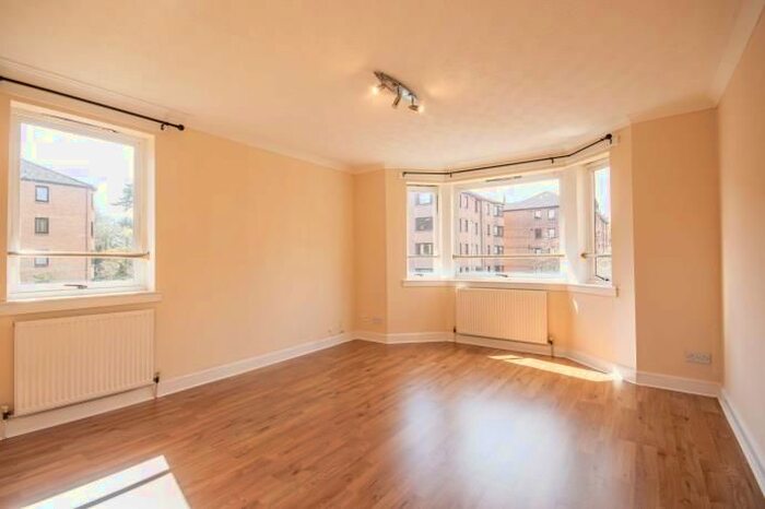 2 Bedroom Flat To Rent In Craigend Park, The Inch, Edinburgh, EH16