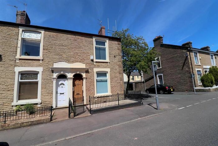 3 Bedroom End Of Terrace House To Rent In Atlas Road, Darwen, BB3