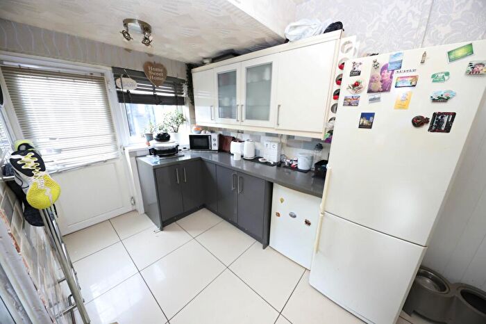 3 Bedroom Terraced House For Sale In Gadlys Road, Aberdare, CF44