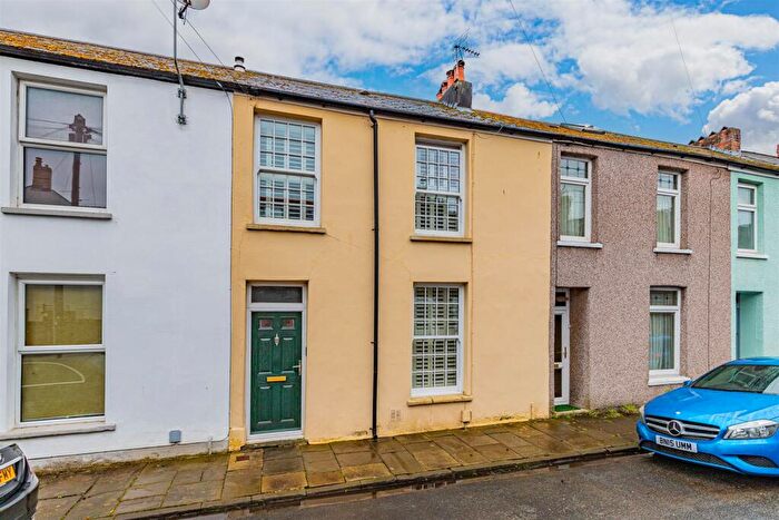 2 Bedroom Terraced House For Sale In Pontcanna Place, Pontcanna, Cardiff, CF11