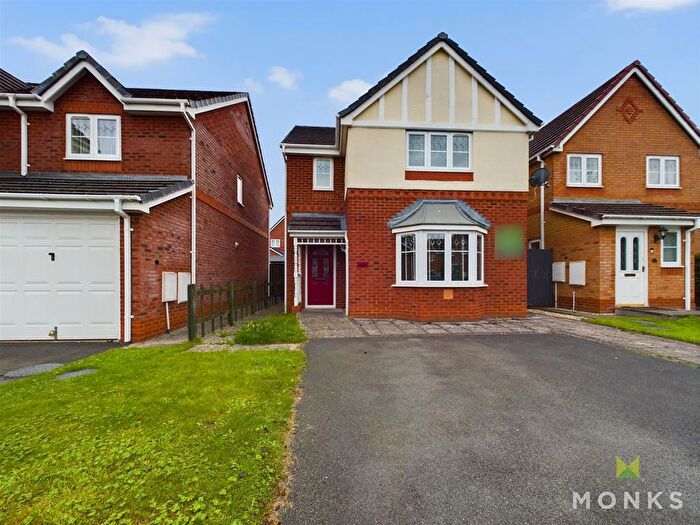3 Bedroom Detached House For Sale In Ascot Road, Oswestry, SY11