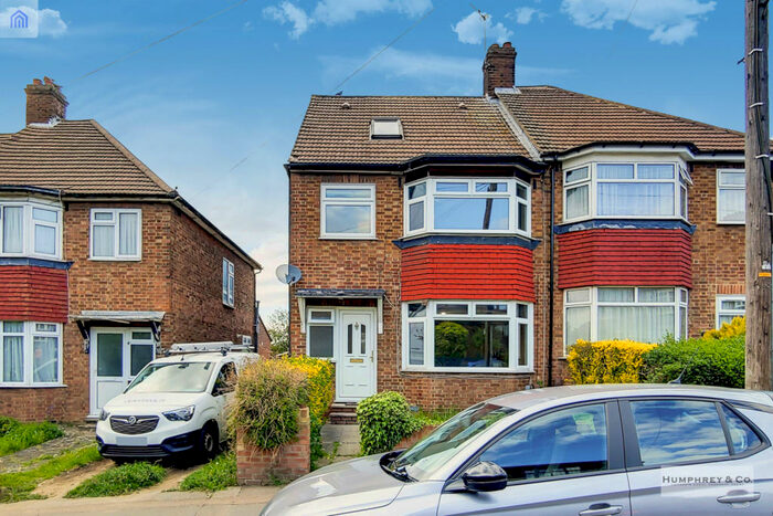 4 Bedroom Terraced House To Rent In Belle Vue Road, Walthamstow, E17