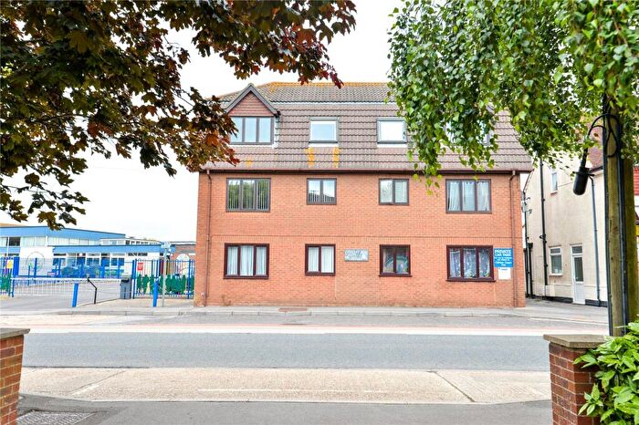 1 Bedroom Apartment For Sale In Clifton Court, Lymington Road, New Milton, Hampshire, BH25