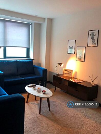 2 Bedroom Flat To Rent In Drury Lane, Liverpool, L2