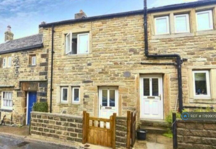 1 Bedroom Terraced House To Rent In Queen Street, Huddersfield, HD8