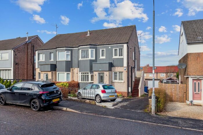 2 Bedroom Flat To Rent In Iain Road, Bearsden, Glasgow, G61