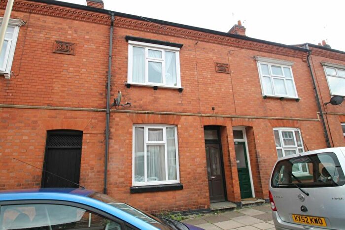 4 Bedroom House To Rent In Lytton Road, Leicester, LE2