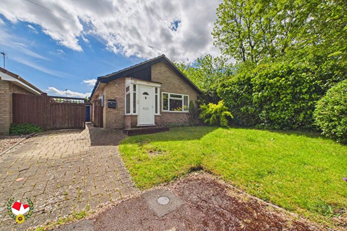 2 Bedroom Detached Bungalow For Sale In Briar Lawn, Abbeydale, Gloucester, GL4