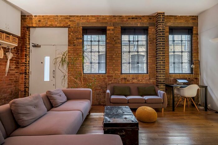 1 Bedroom Flat To Rent In Cyntra Place, Hackney, E8