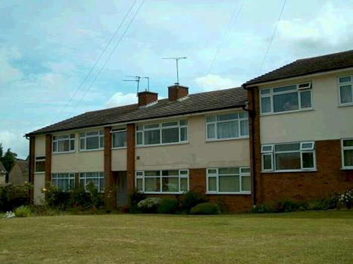 2 Bedroom Apartment To Rent In Mulberry Drive Wheatley, OX33