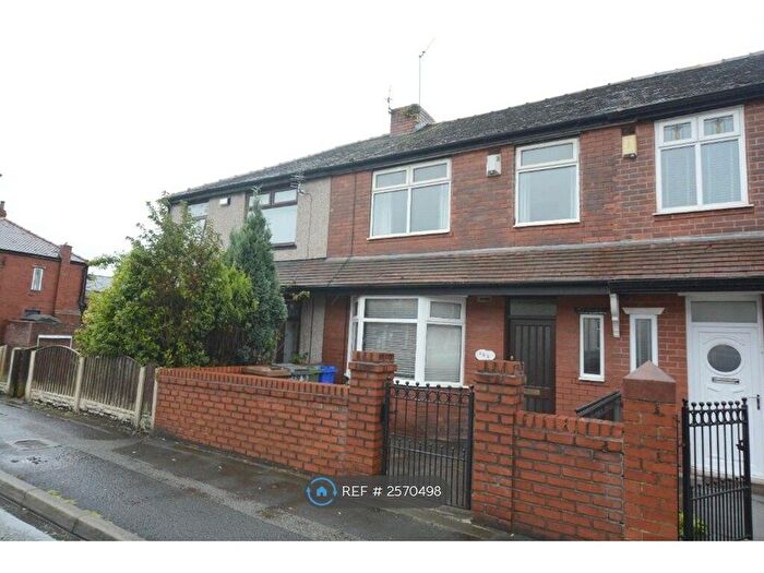 3 Bedroom Terraced House To Rent In Hyde Road, Denton, Manchester, M34