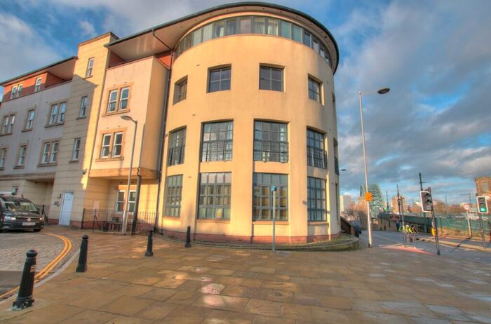 2 Bedroom Flat To Rent In Curzon Place, Gateshead, NE8