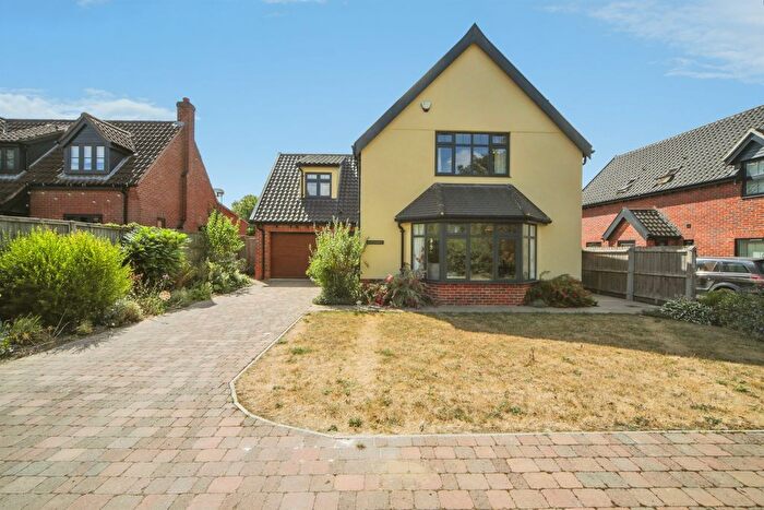 4 Bedroom Detached House For Sale In Burston Road, Dickleburgh, Diss, IP21