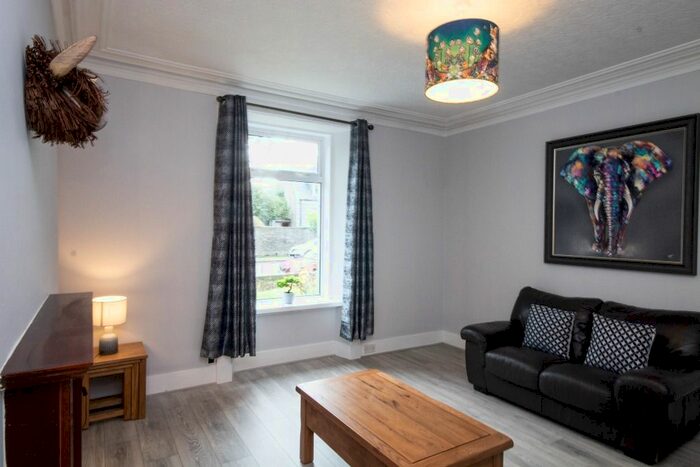 2 Bedroom Flat To Rent In Holburn Road, West End, Aberdeen, AB10