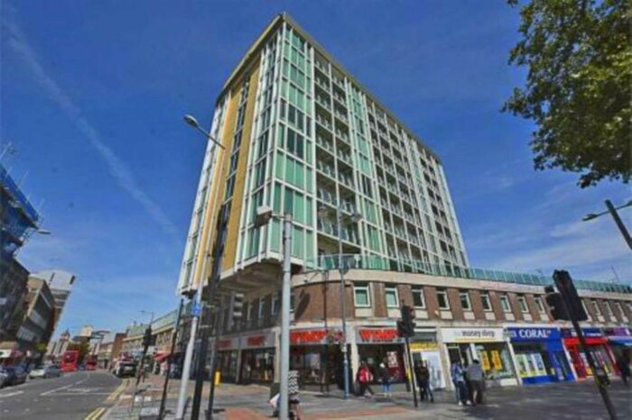 2 Bedroom Apartment To Rent In Maritime House, Greens End, Woolwich, SE18