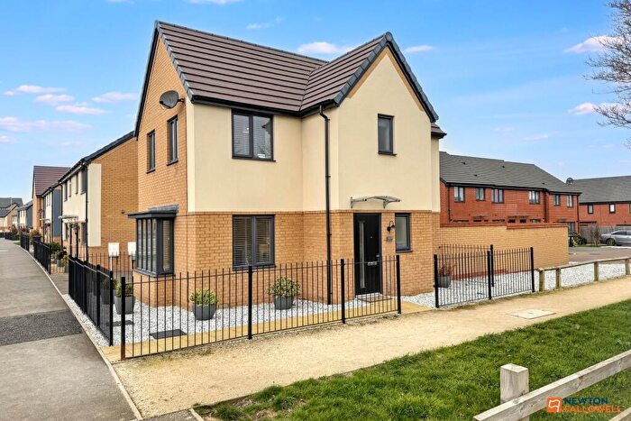 3 Bedroom Detached House For Sale In Manor Drive, Gunthorpe, Peterborough, PE4