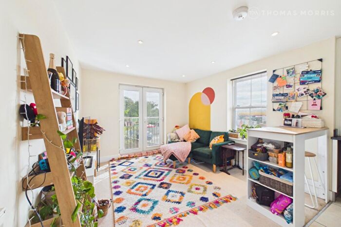 1 Bedroom Apartment For Sale In Houghton Road, St. Ives, Cambridgeshire, PE27