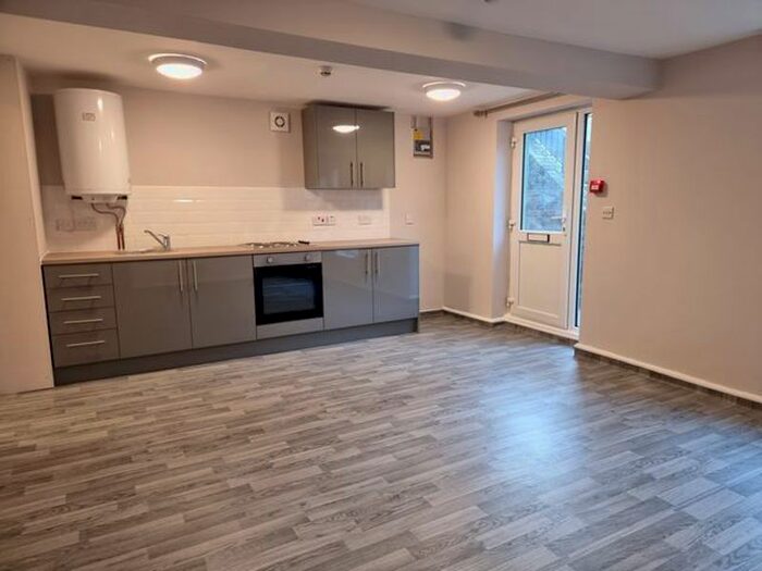 1 Bedroom Flat To Rent In Kingsholm Road, Gloucester GL1