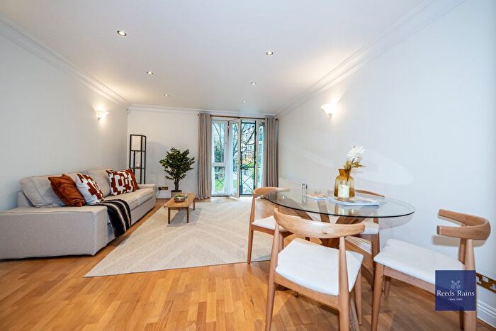 1 Bedroom Flat To Rent In Westminster Bridge Road, London, SE1