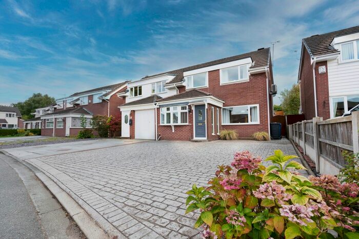 3 Bedroom Semi-Detached House To Rent In Duckworth Grove, Warrington, Cheshire, WA2