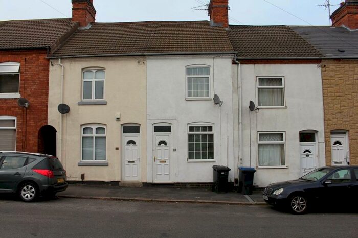 3 Bedroom Terraced House To Rent In Mill Hill Road, Hinckley, LE10