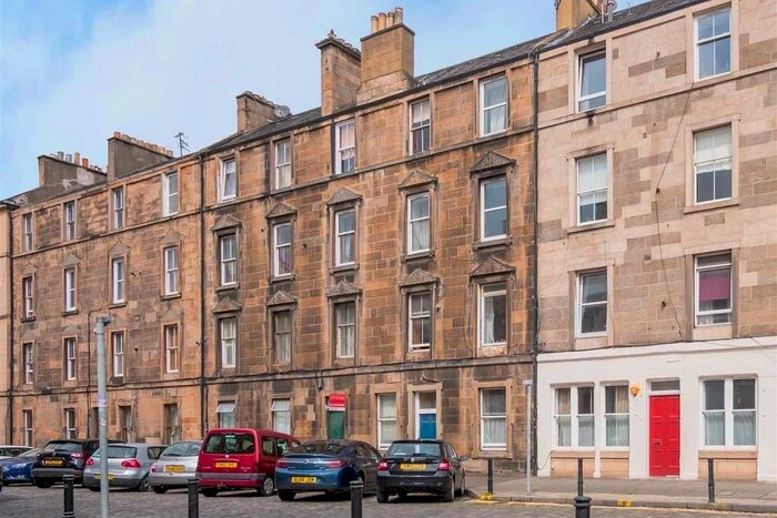 2 Bedroom Flat To Rent In Iona Street, Leith, Edinburgh, EH6