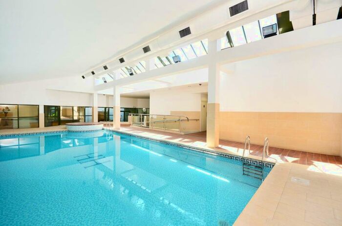 2 Bedroom Flat To Rent In Herbal Hill, Clerkenwell, London, EC1R