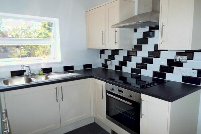 2 Bedroom Property To Rent In Fackley Road, Sutton-In-Ashfield, NG17