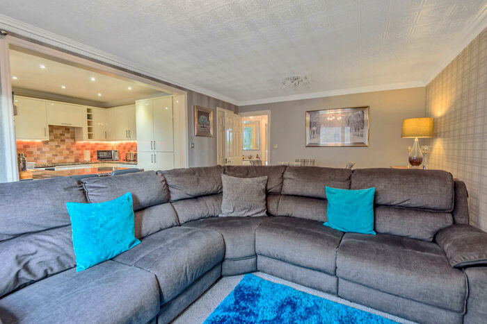 2 Bedroom Apartment For Sale In Helm Rigg, Helm Road, Bowness On Windermere, Cumbria, LA23