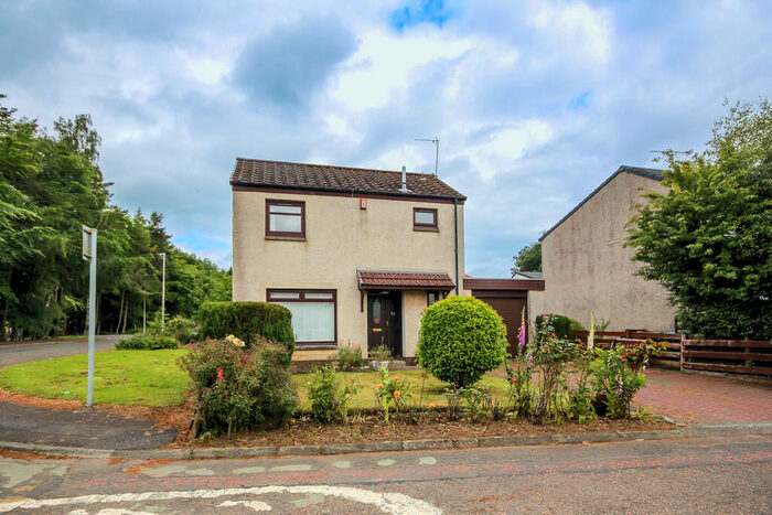 3 Bedroom Detached House To Rent In Millfield, Livingston Village, West Lothian, EH54