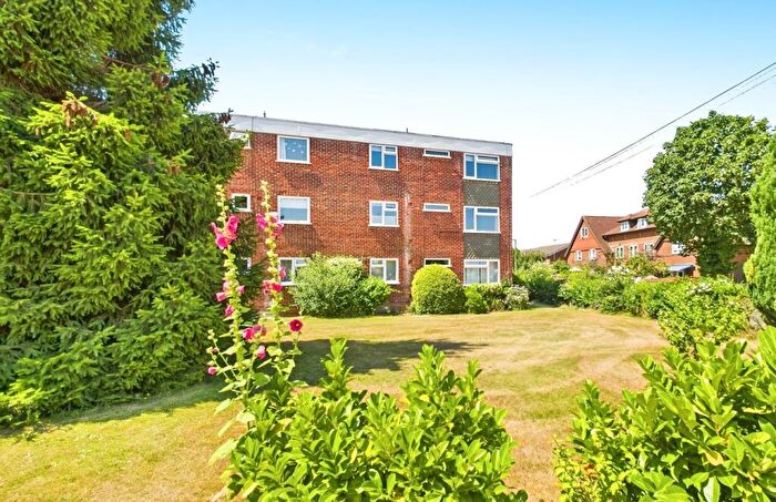 2 Bedroom Apartment For Sale In Havelock Road, Warsash, Southampton, SO31