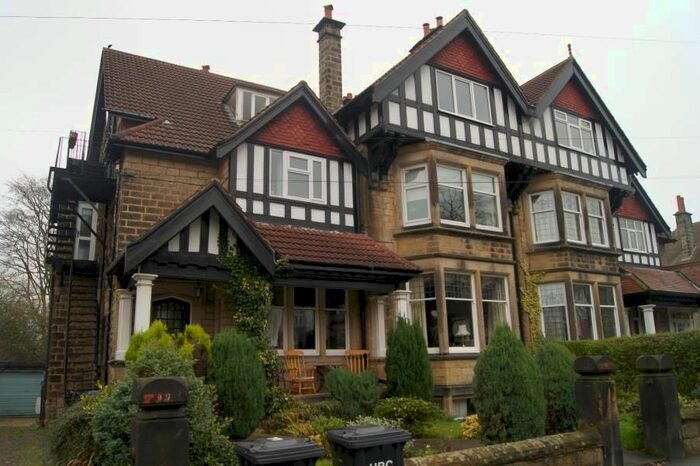 2 Bedroom Flat To Rent In Tewit Well Road, Harrogate, HG2