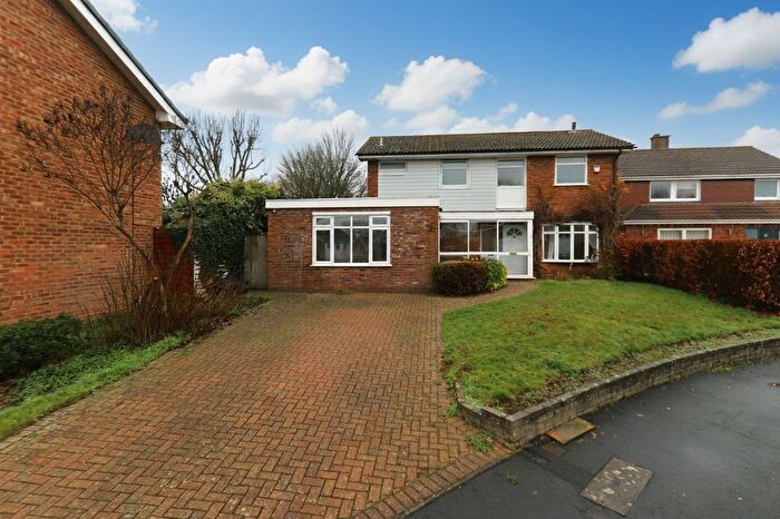 4 Bedroom Detached House For Sale In Arnett Close, Rickmansworth, WD3