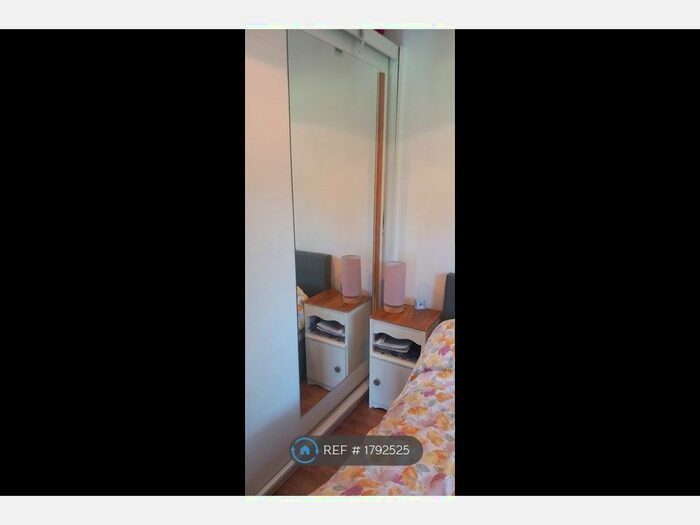 2 Bedroom Mobile/park Home To Rent In Oak Tree Lodge, St. Leonards, Ringwood, BH24