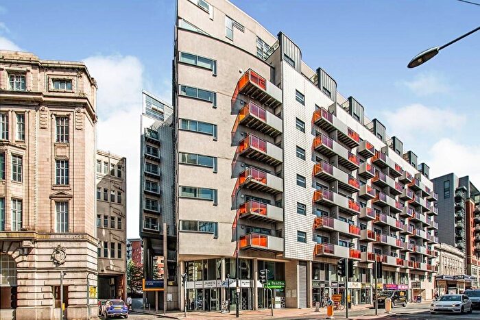 1 Bedroom Apartment To Rent In Whitworth Street West, Manchester, Greater Manchester, M1